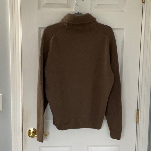 Men’s sweater - Picture 3 of 3